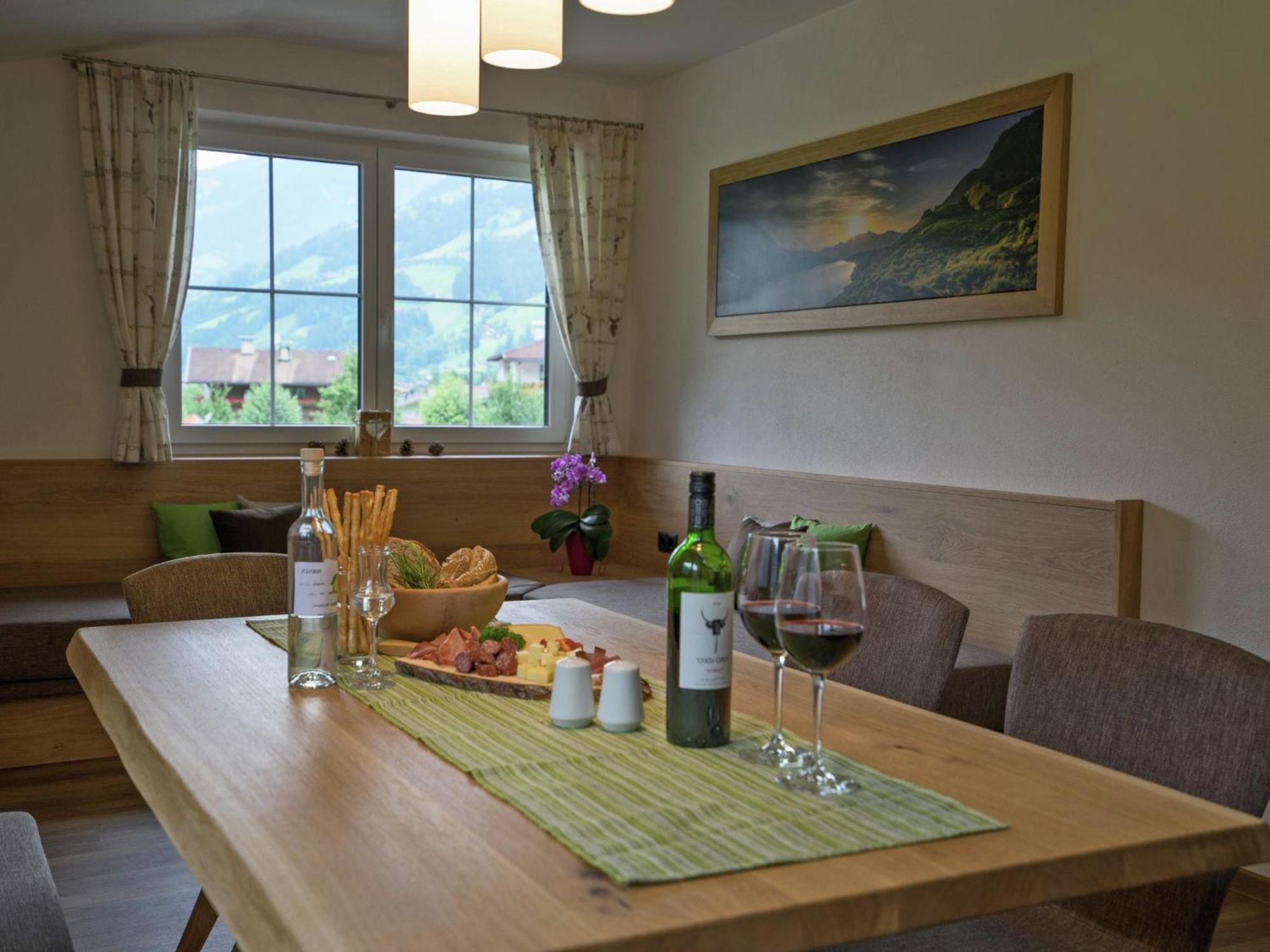 Holiday Flat Near Four Ski Lifts In Mayrhofen Exterior foto